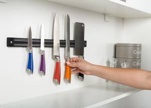 Επιτοίχιος μαγνήτης μαχαιριών Misty 48cm