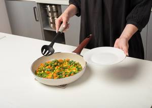 Κουτάλα ρηχή Misty 34cm