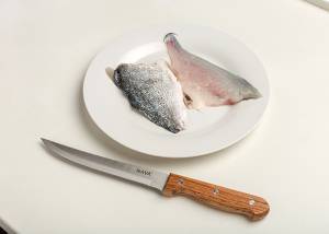 Aνοξείδωτο ατσάλινο μαχαίρι φιλεταρίσματος Terrestrial με ξύλινη λαβή 31cm