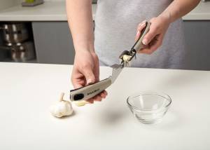 Πρέσα σκόρδου Misty 20.5cm