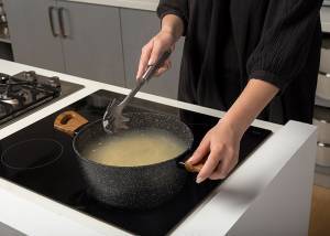 Ανοξείδωτη κουτάλα ζυμαρικών Acer 32.5cm