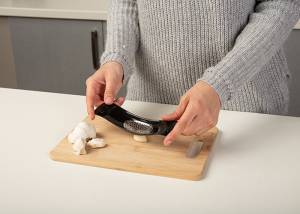 Πρέσα σκόρδου Acer 19cm