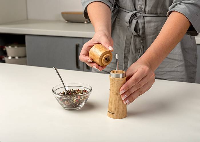 Ξύλινος μύλος Terrestrial με κεραμικό αλεστή 16cm