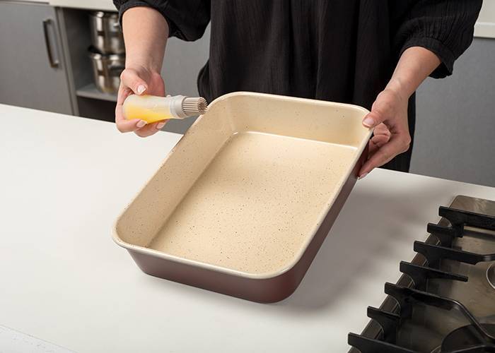 Πινέλο σιλικόνης με δοχείο Misty 11.5cm