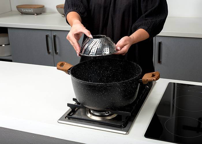 Ανοξείδωτο πτυσσόμενο καλάθι Acer για μαγείρεμα στον ατμό 28cm