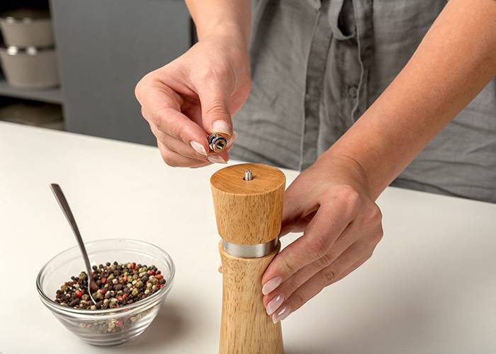 Ξύλινος μύλος Terrestrial με κεραμικό αλεστή 16cm