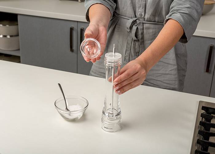 Ακρυλικός μύλος Acer με κεραμικό αλεστή 21.5cm