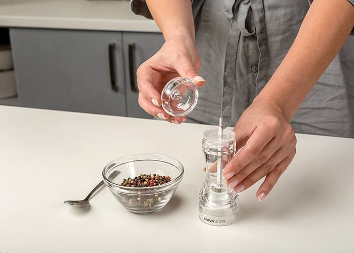 Ακρυλικός μύλος Acer με κεραμικό αλεστή 16.5cm