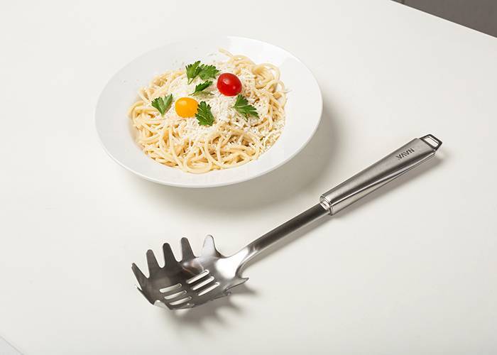 Ανοξείδωτη κουτάλα ζυμαρικών Acer 32.5cm