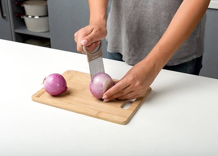 Ανοξείδωτο εργαλείο κοπής κρεμμυδιών Misty 10.5cm