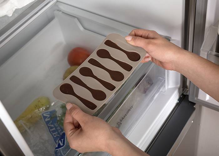 Φόρμα σιλικόνης για σοκολατάκια και παγάκια Misty 21cm