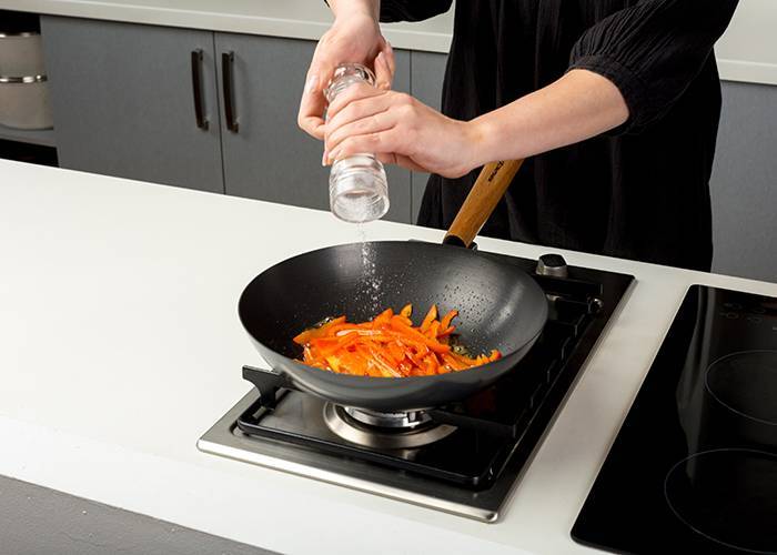 Γουόκ Cantonese 30cm