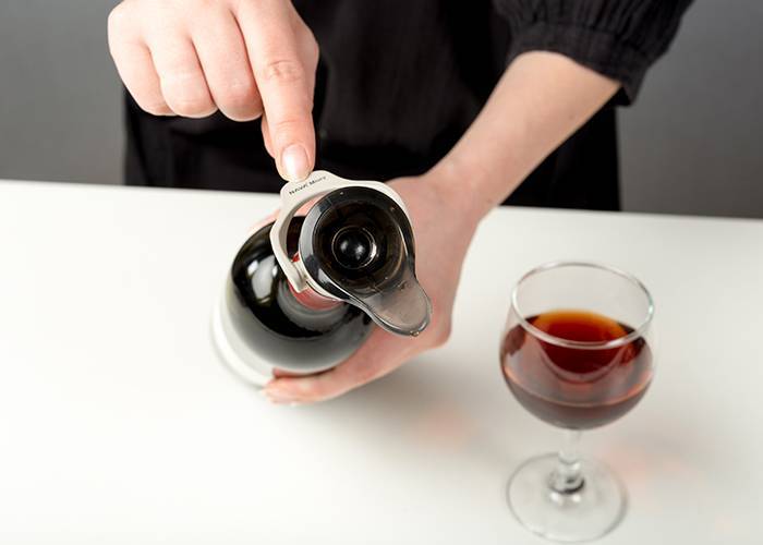 Πώμα πλαστικό για μπουκάλια Misty 9cm